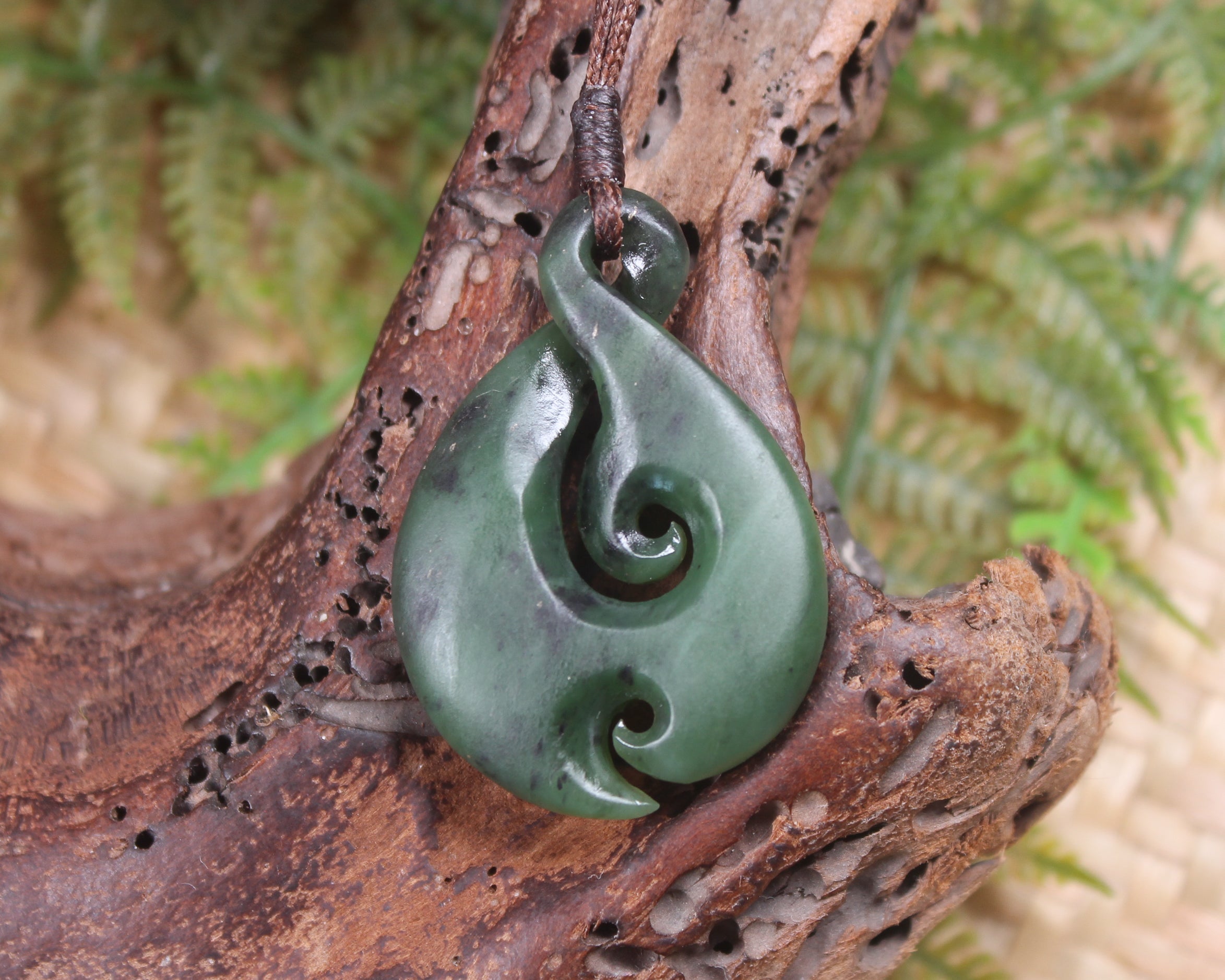 Koru Twist carved from Hapopo Pounamu - NZ Greenstone