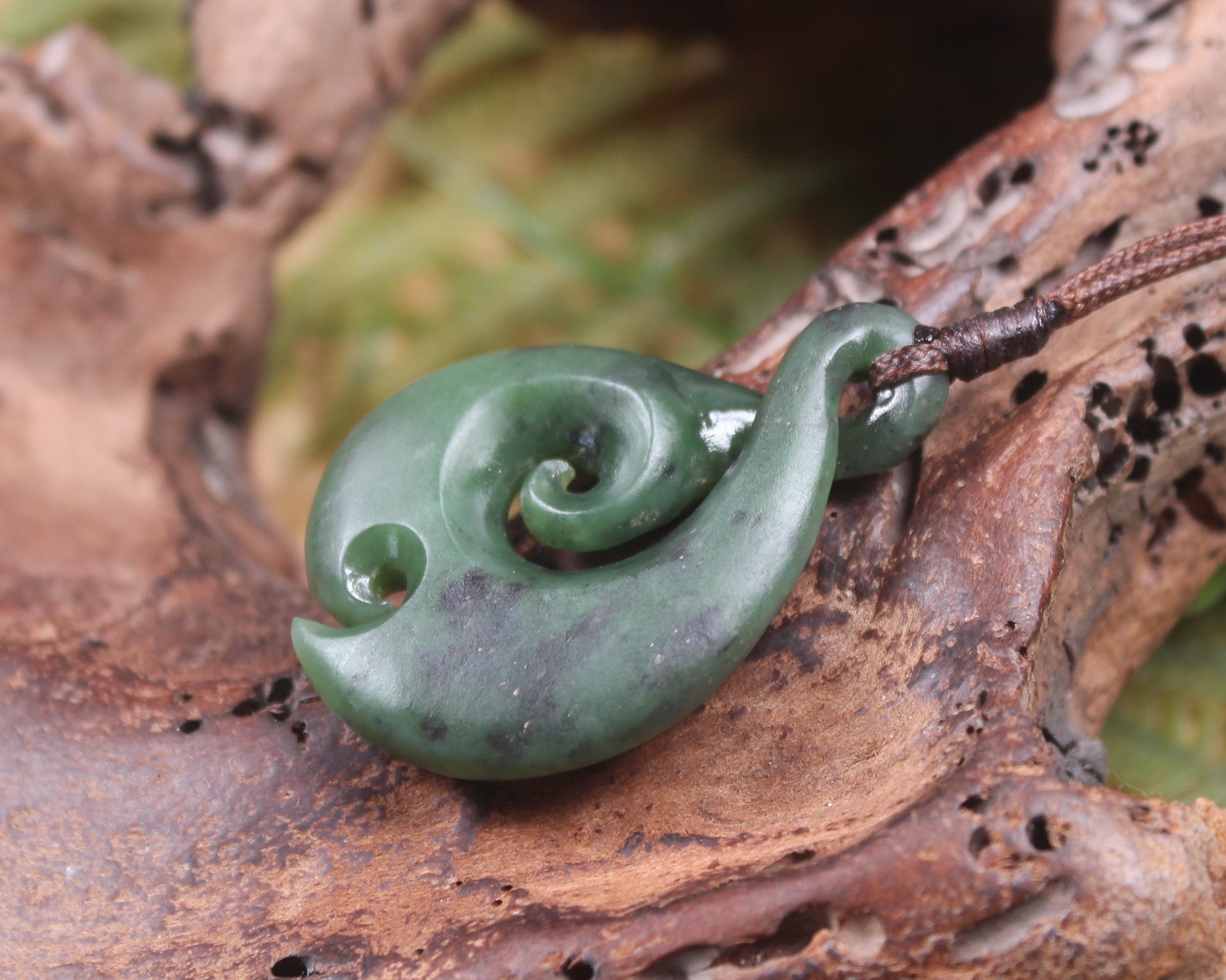 Koru Twist carved from Hapopo Pounamu - NZ Greenstone