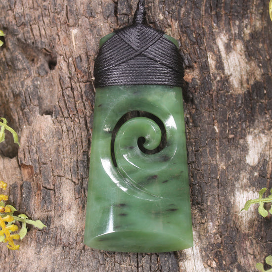 Toki or Adze with Koru carved from Hapopo Pounamu - NZ Greenstone