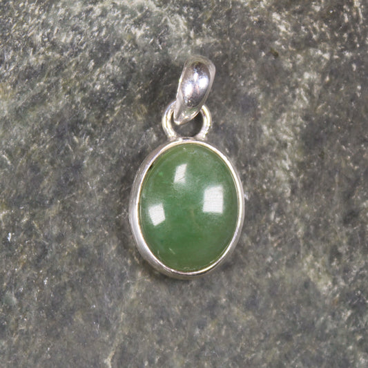 Hapopo Pounamu pendant set in Sterling Silver - NZ Greenstone
