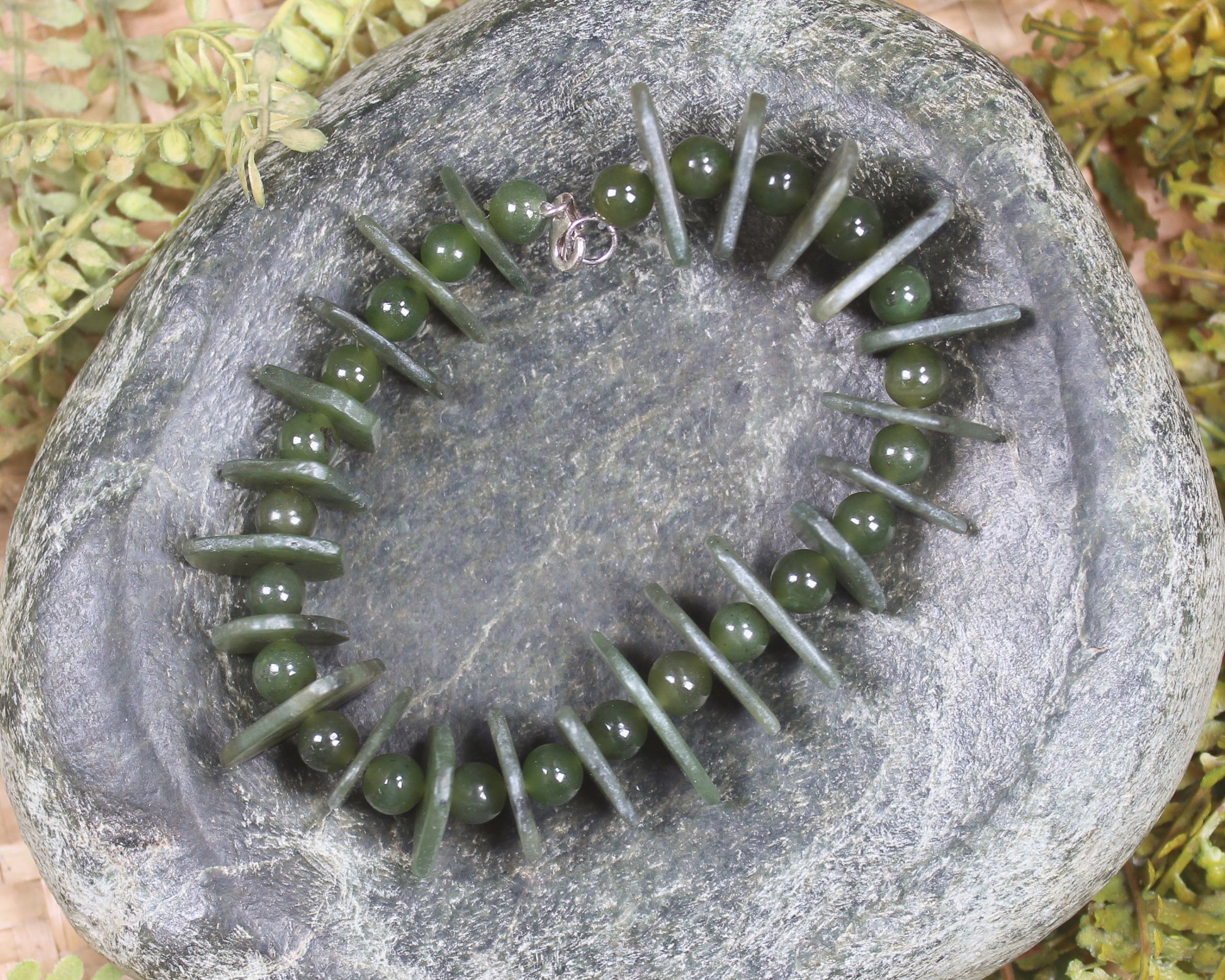 Hapopo Pounamu Sterling Silver beaded bracelet - NZ Greenstone