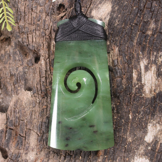 Toki or Adze with Koru carved from Hapopo Pounamu - NZ Greenstone