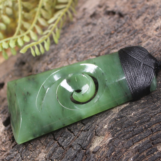 Toki or Adze with Koru carved from Hapopo Pounamu - NZ Greenstone