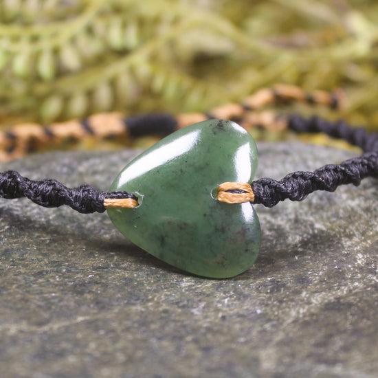 Adjustable cord bracelet with Hapopo Pounamu