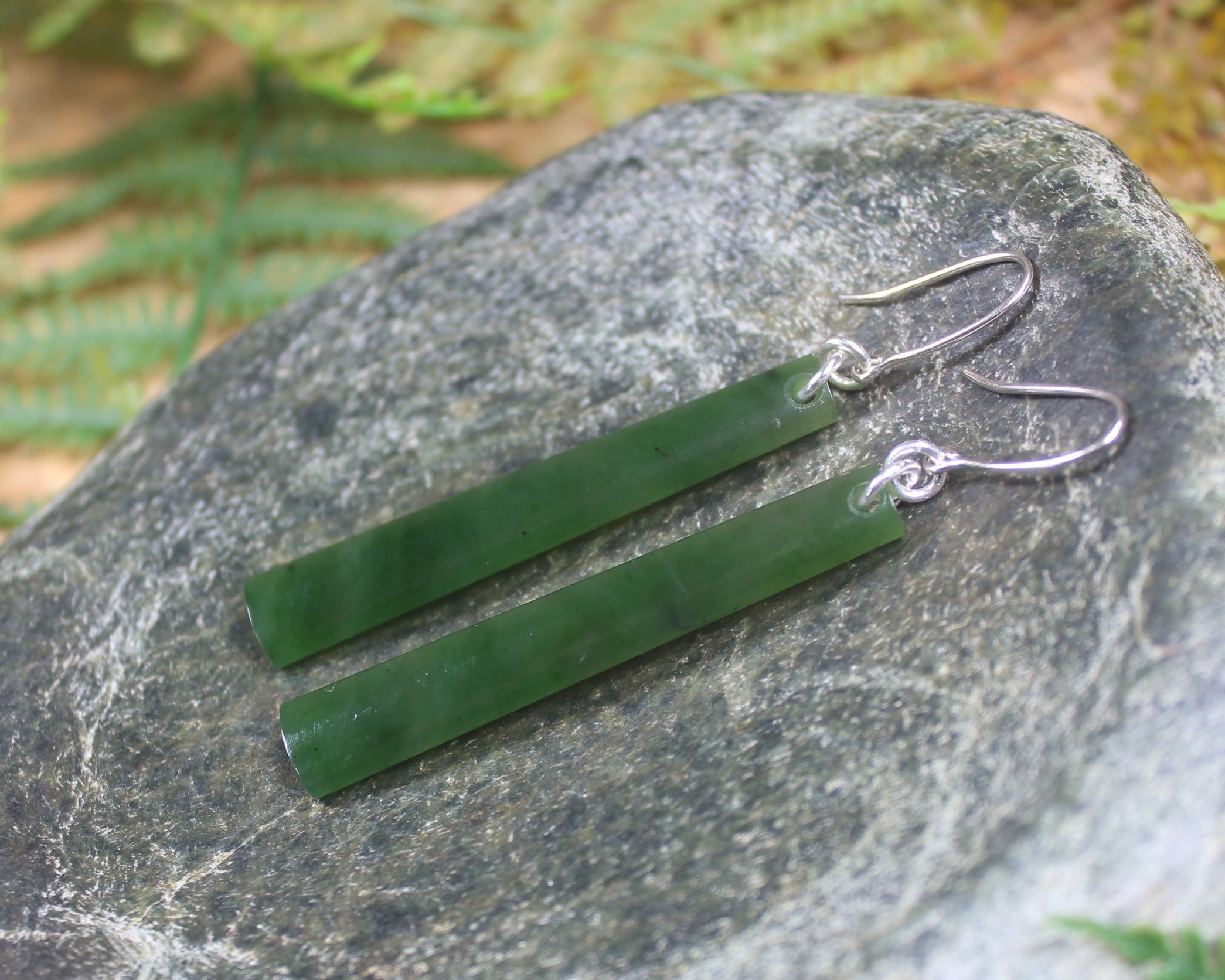 Roimata or Teardrop earrings carved from Kawakawa Pounamu - NZ Greenstone
