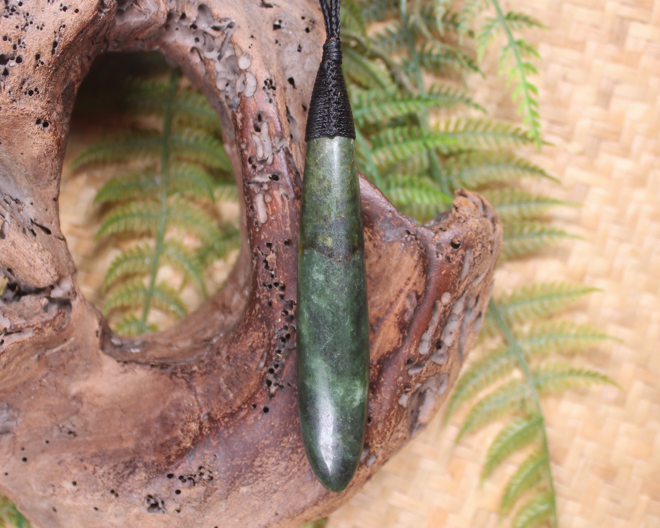 Roimata Teardrop carved from Hapopo Pounamu - NZ Greenstone