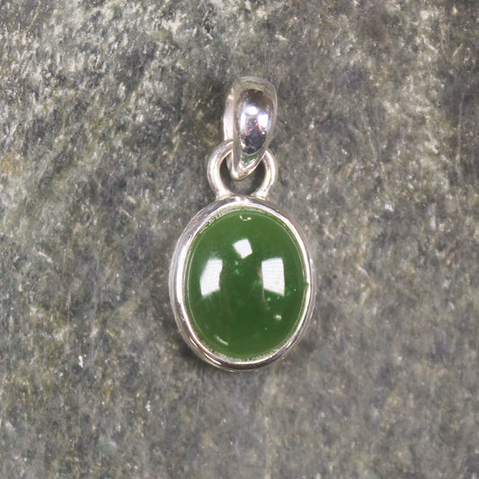 Hapopo Pounamu pendant set in Sterling Silver - NZ Greenstone