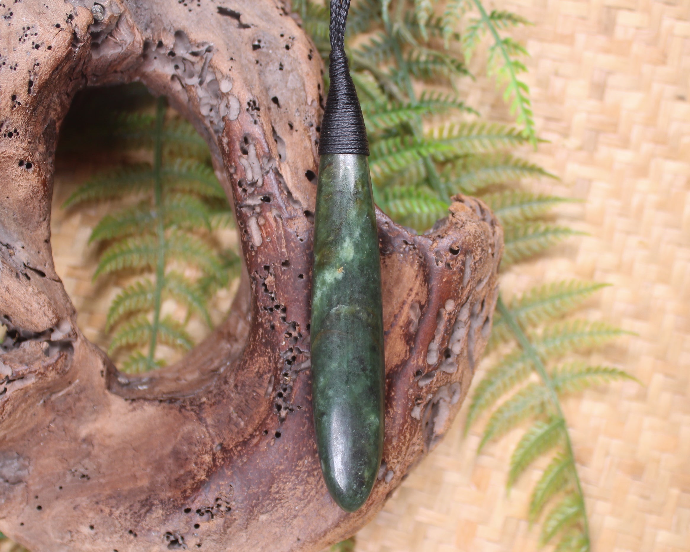 Roimata Teardrop carved from Hapopo Pounamu - NZ Greenstone