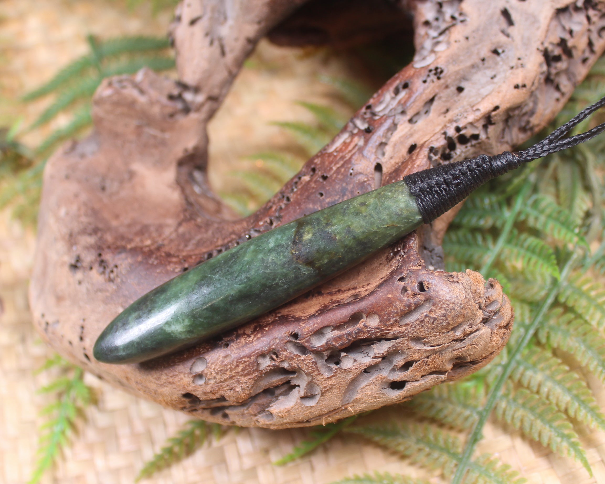 Roimata Teardrop carved from Hapopo Pounamu - NZ Greenstone