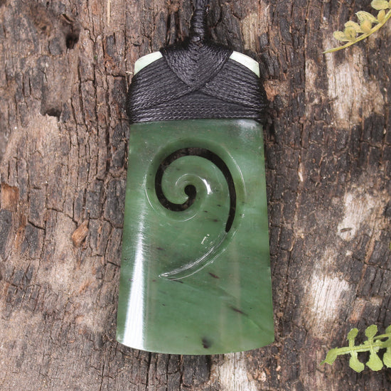 Toki or Adze with Koru carved from Hapopo Pounamu - NZ Greenstone