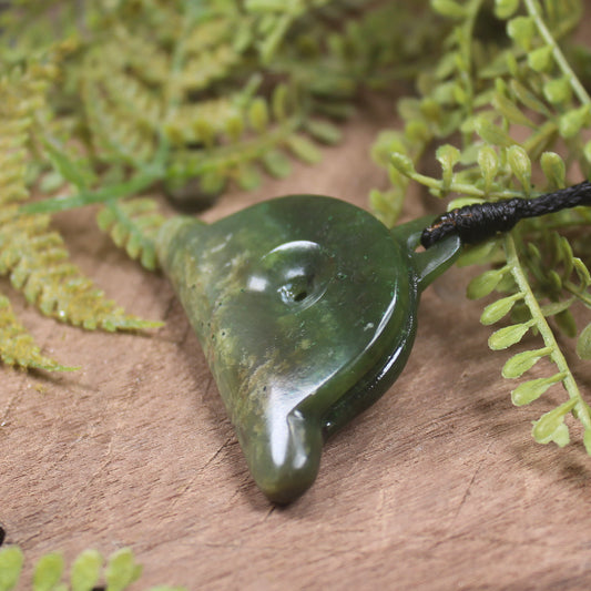 Dog Whistle carved from Kawakawa Pounamu - NZ Greenstone
