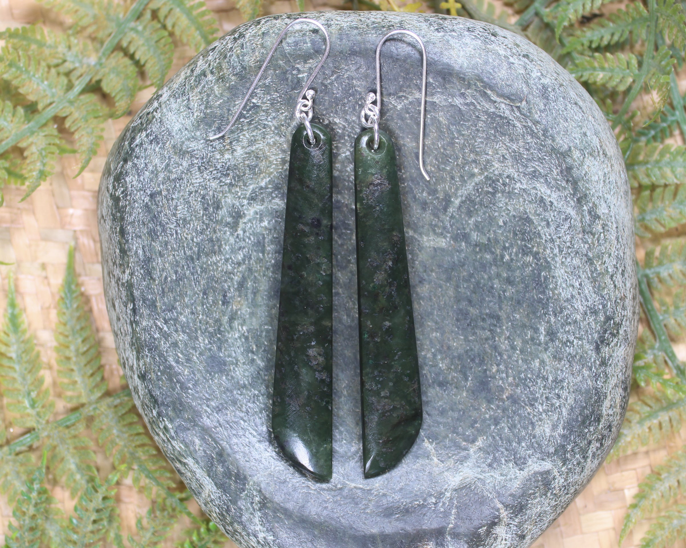 Roimata or Teardrop earrings carved from Rimu Pounamu - NZ Greenstone