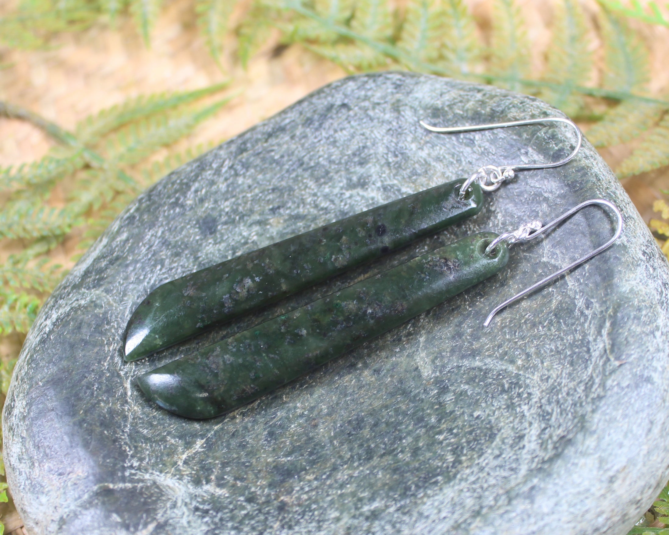 Roimata or Teardrop earrings carved from Rimu Pounamu - NZ Greenstone