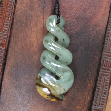 Twist or Pikorua carved from Flower Jade Pounamu - NZ Greenstone