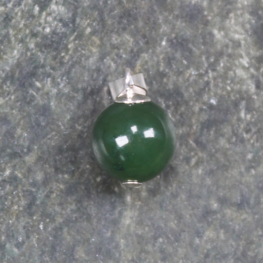 Bead Pounamu necklace - NZ Greenstone