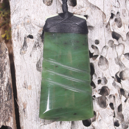 Hapopo Pounamu Toki