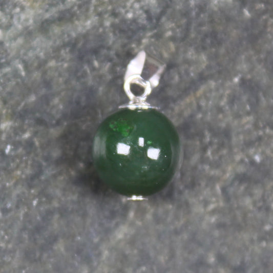 Bead Pounamu necklace - NZ Greenstone