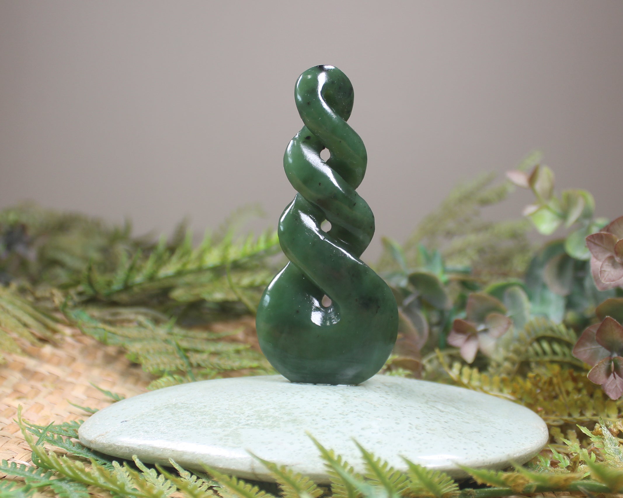 Twist Sculpture carved from Hapopo Pounamu - NZ Greenstone