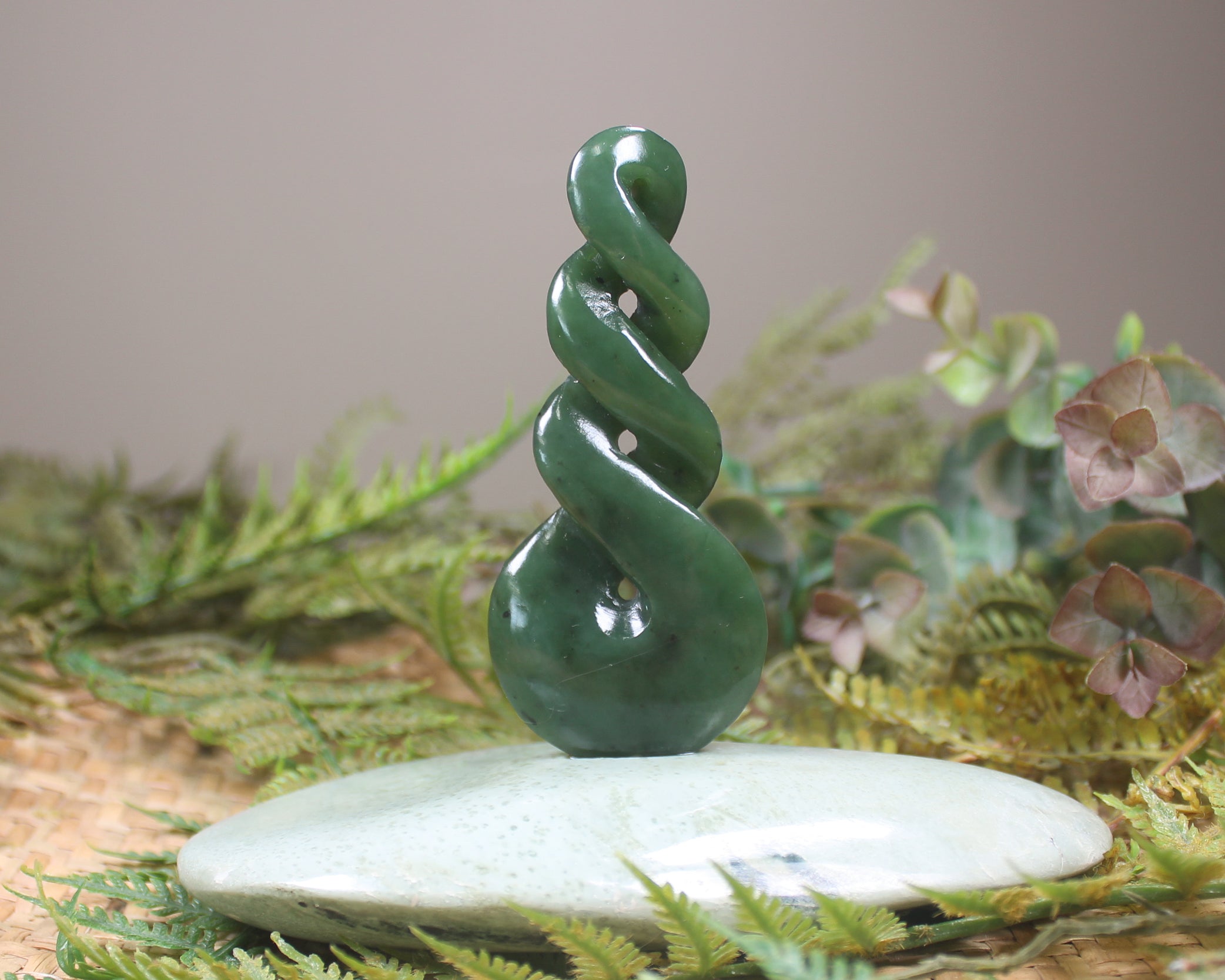 Twist Sculpture carved from Hapopo Pounamu - NZ Greenstone