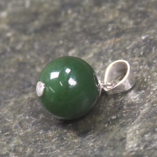 Bead Pounamu necklace - NZ Greenstone