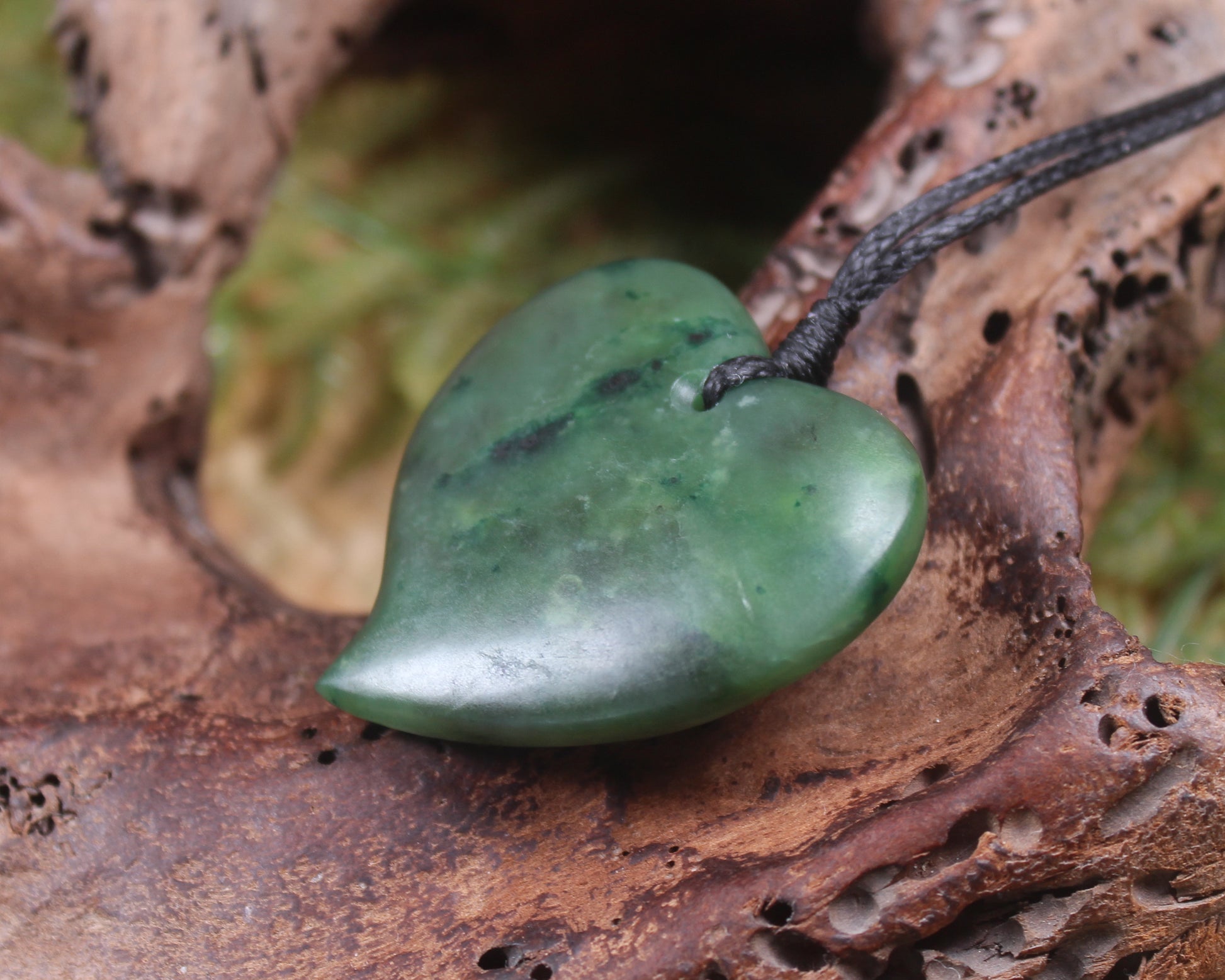 Heart carved from Kawakawa Pounamu - NZ Greenstone