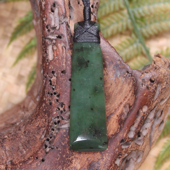 Hapopo Pounamu Toki