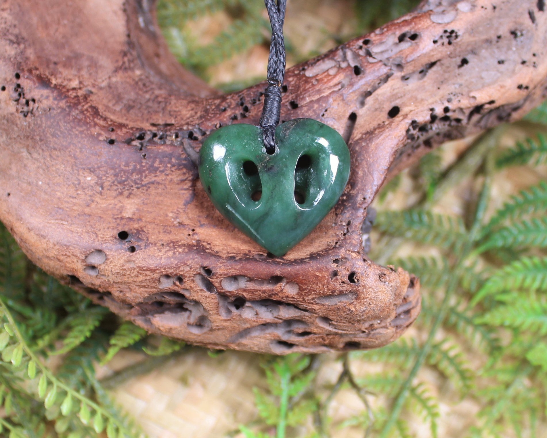 Heart carved from Hapopo Pounamu - NZ Greenstone