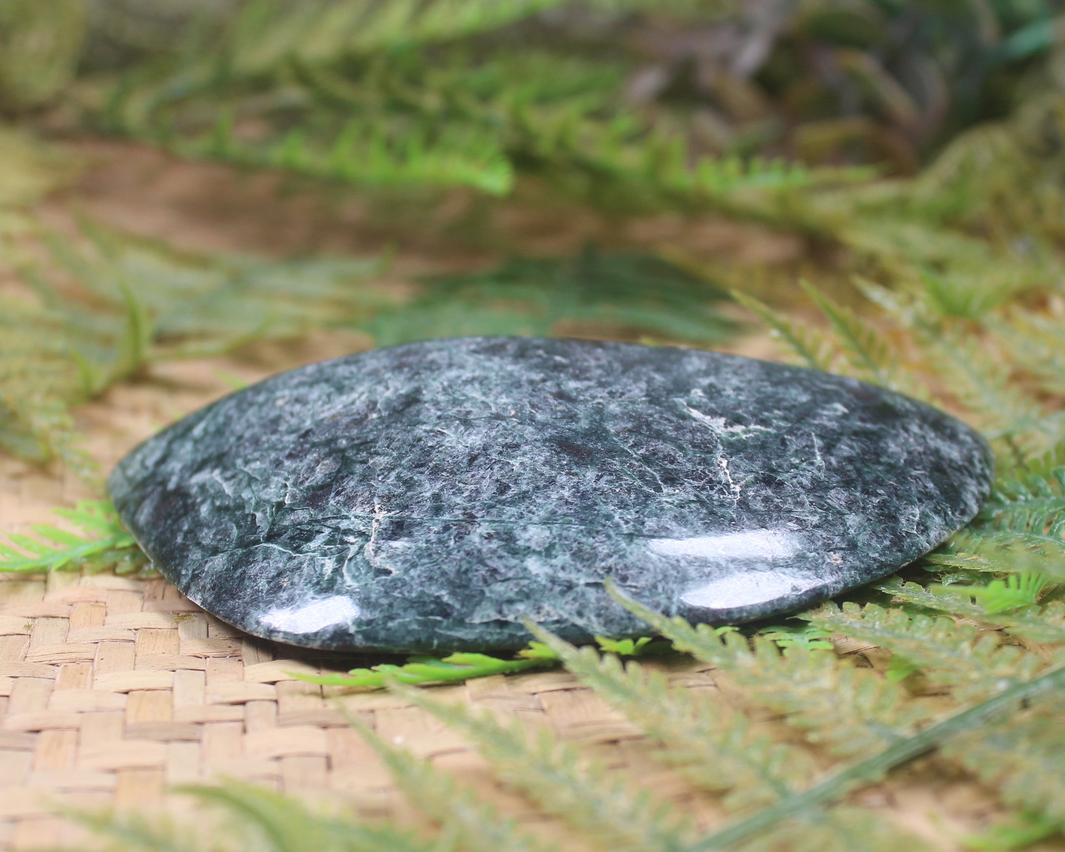 Freeform Serpentine Pounamu Sculpture - NZ Greenstone