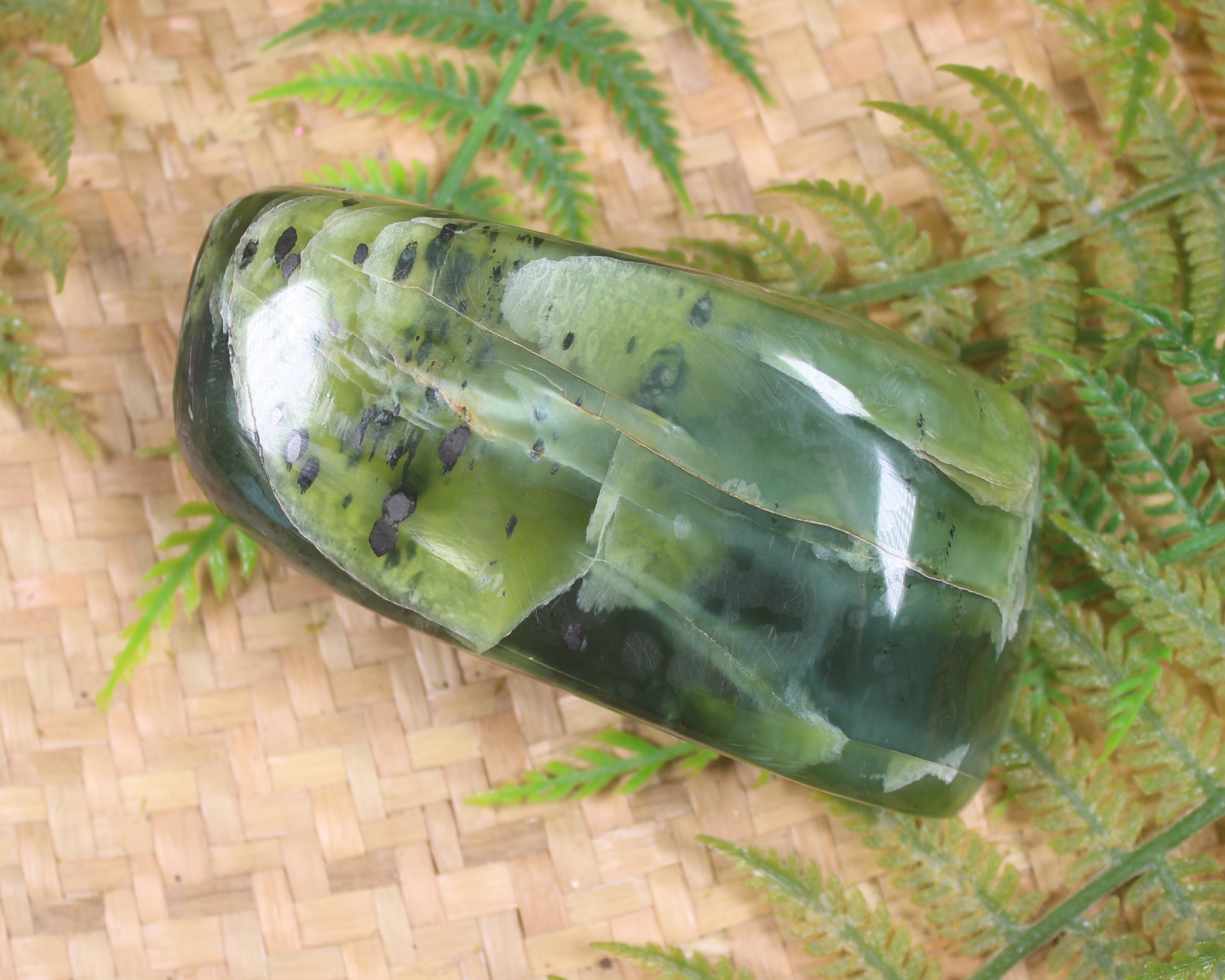 Freeform Tangiwai Pounamu Sculpture