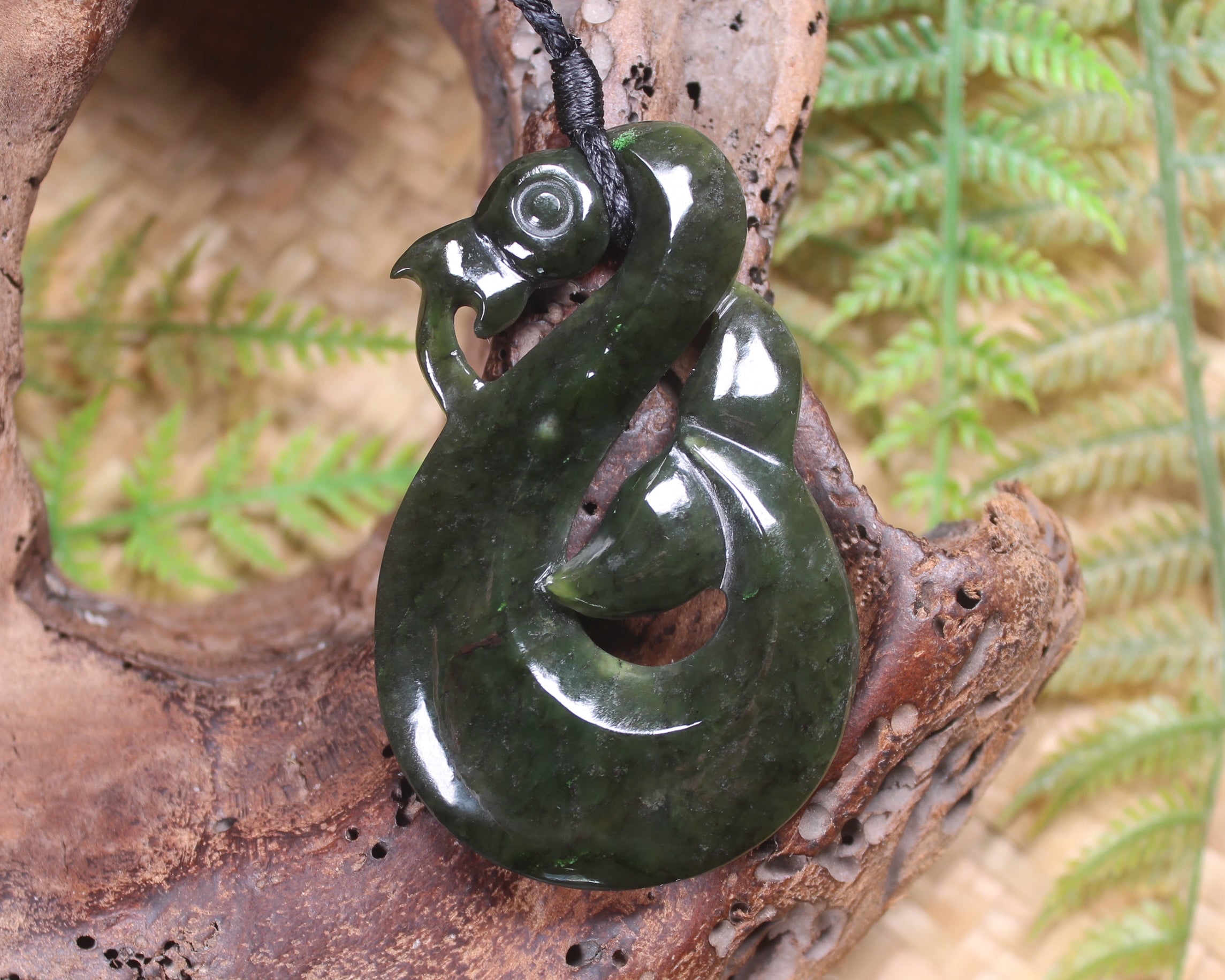 Manaia pendant carved from Rimu Pounamu - NZ Greenstone