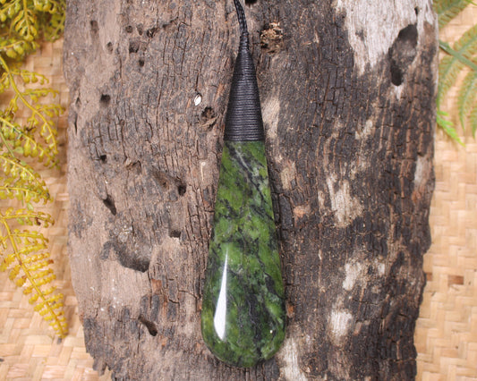 Roimata Teardrop carved from Douglas Creek Pounamu - NZ Greenstone