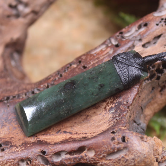 Rimu Pounamu Toki
