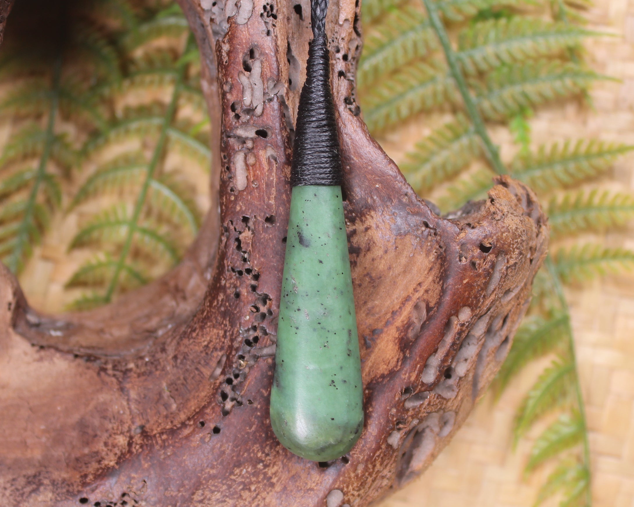 Roimata Teardrop carved from Hapopo Pounamu - NZ Greenstone
