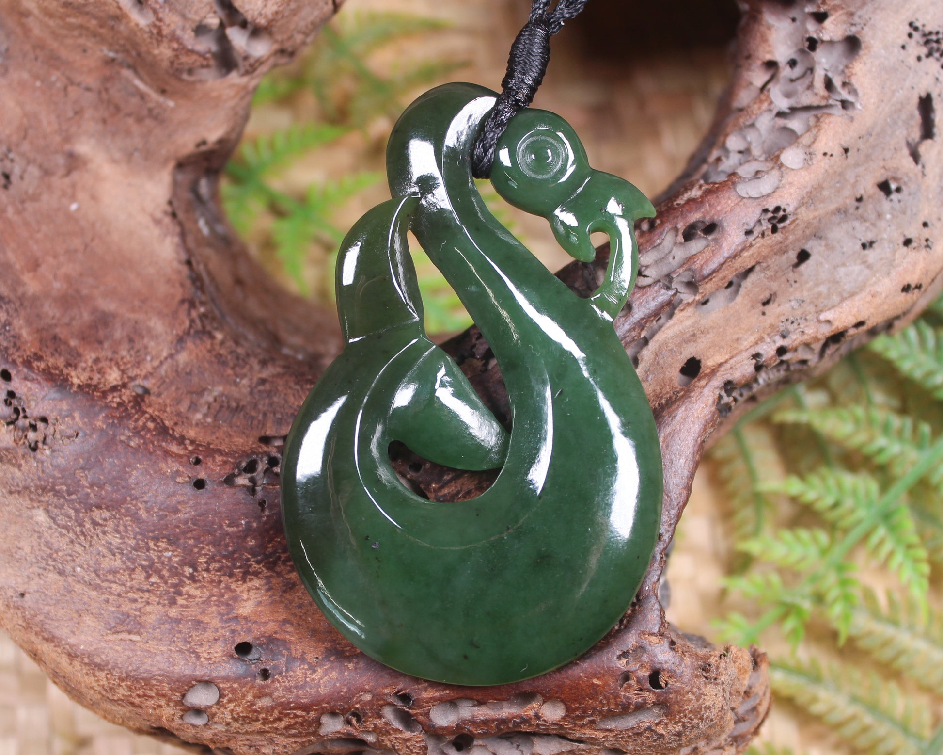 Manaia carved from Kawakawa Pounamu - NZ Greenstone