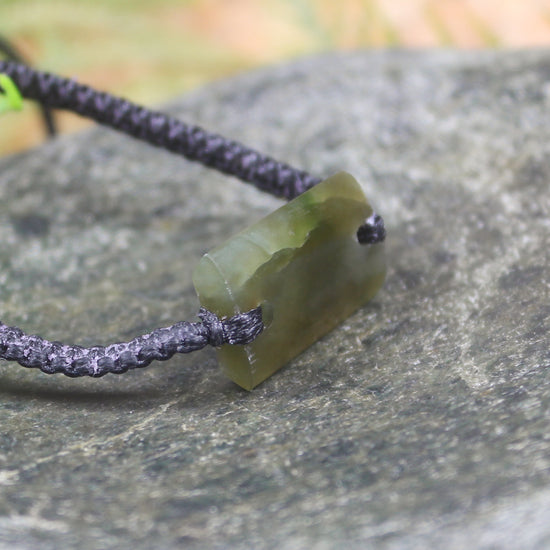 Adjustable Hapopo Pounamu Bracelet - New Zealand Greenstone