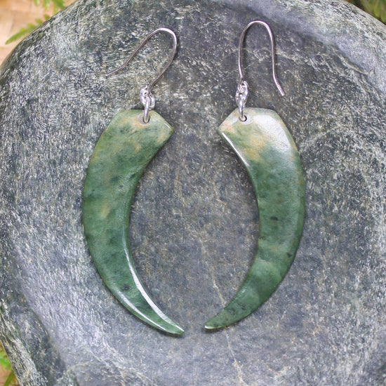 Huia Beak earrings carved from Flower Jade Pounamu - NZ Greenstone