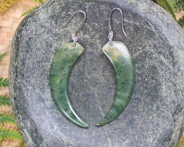 Huia Beak earrings carved from Flower Jade Pounamu - NZ Greenstone