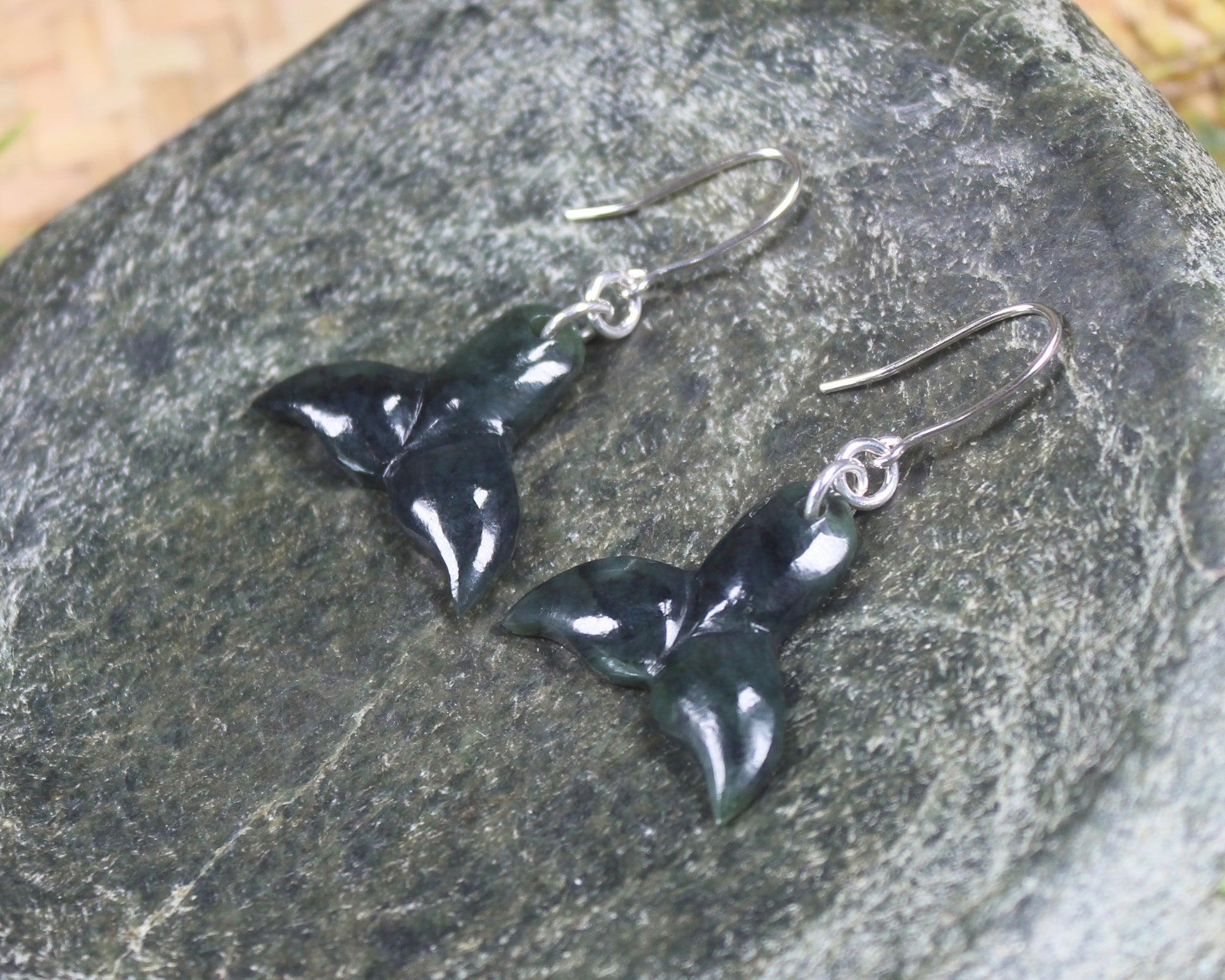 Whale Tail Earrings carved from Rimu Pounamu - NZ Greenstone