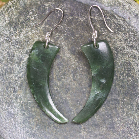 Huia Beak earrings carved from Kawakawa Pounamu - NZ Greenstone