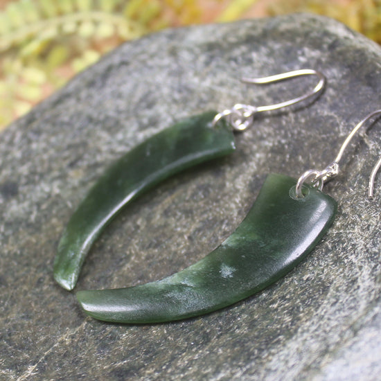 Huia Beak earrings carved from Kawakawa Pounamu - NZ Greenstone
