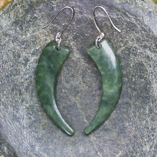 Huia Beak earrings carved from Kawakawa Pounamu - NZ Greenstone