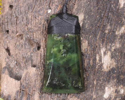 Rimu Pounamu Toki