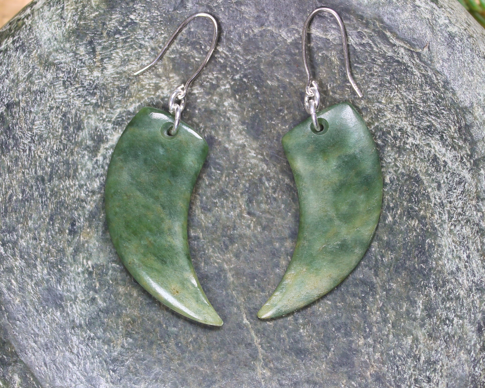 Huia Beak earrings carved from Flower Jade Pounamu - NZ Greenstone