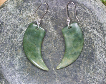 Huia Beak earrings carved from Flower Jade Pounamu - NZ Greenstone