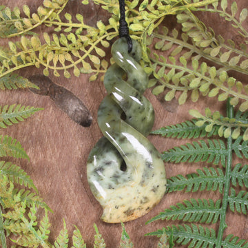 Twist or Pikorua carved from Flower Jade Pounamu - NZ Greenstone