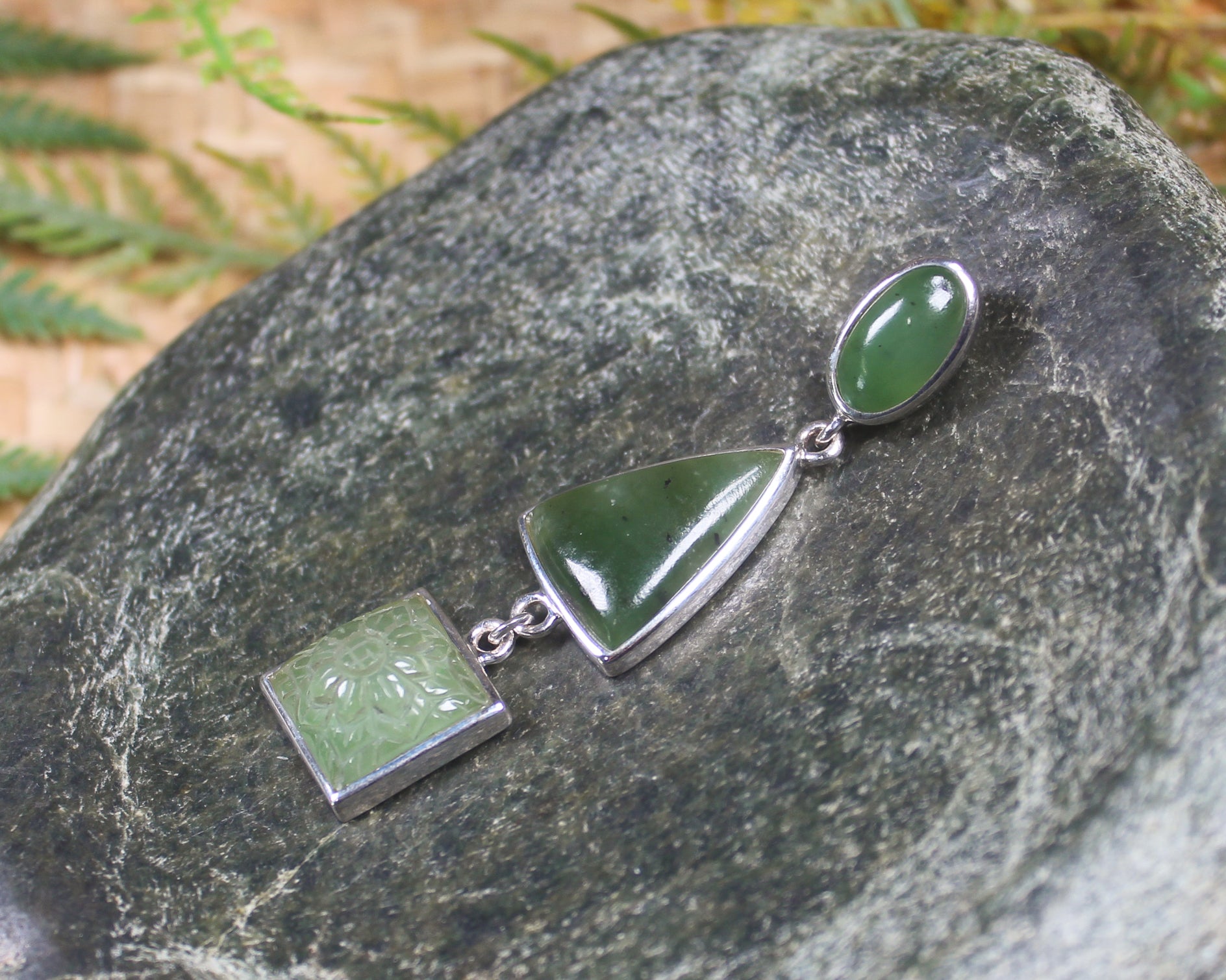 Hapopo Pounamu pendant set in Sterling Silver - NZ Greenstone