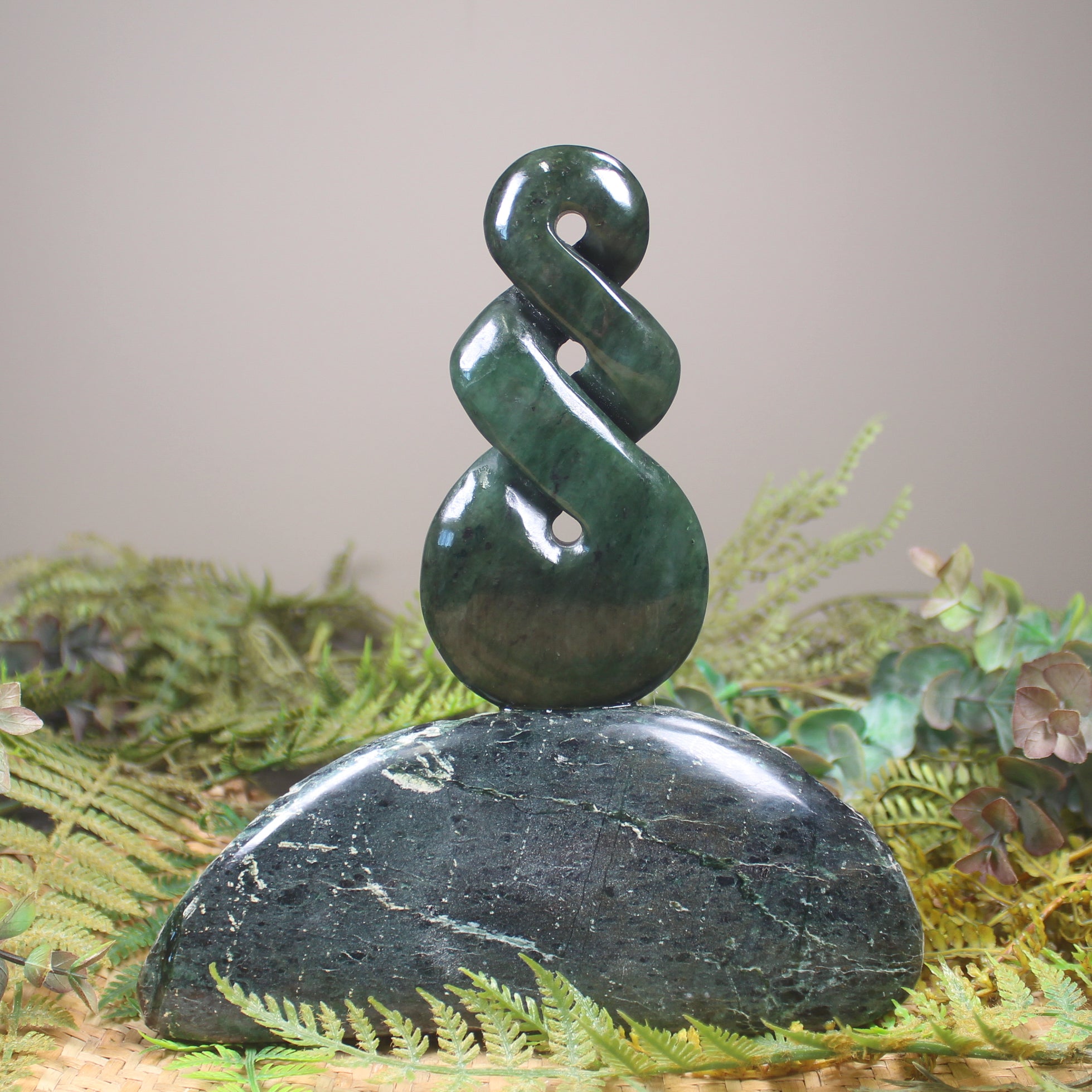 Twist Sculpture carved from Rimu Pounamu - NZ Greenstone