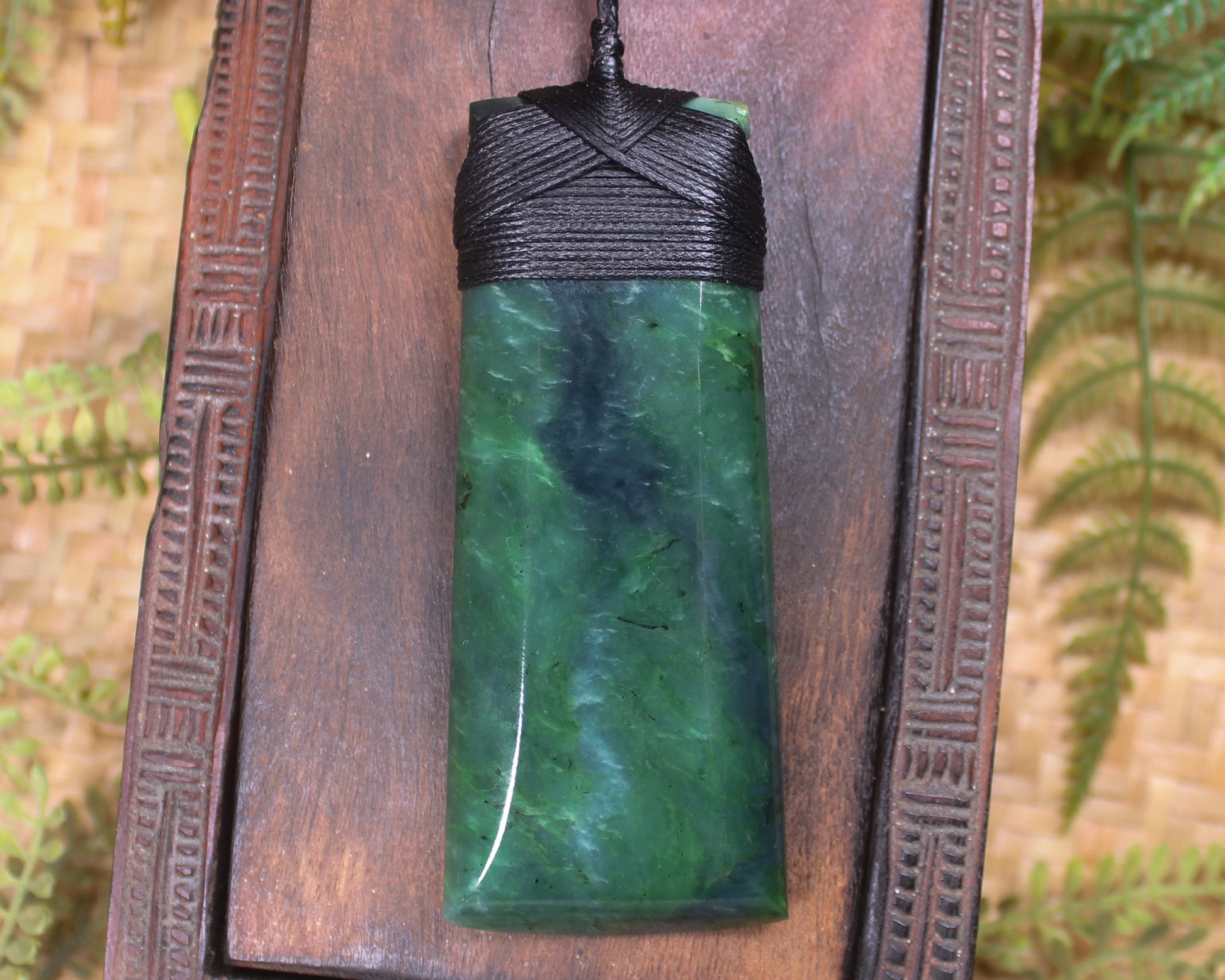 Kawakawa Pounamu Toki