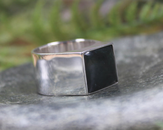 Sterling Silver Kawakawa Pounamu Ring - NZ Greenstone