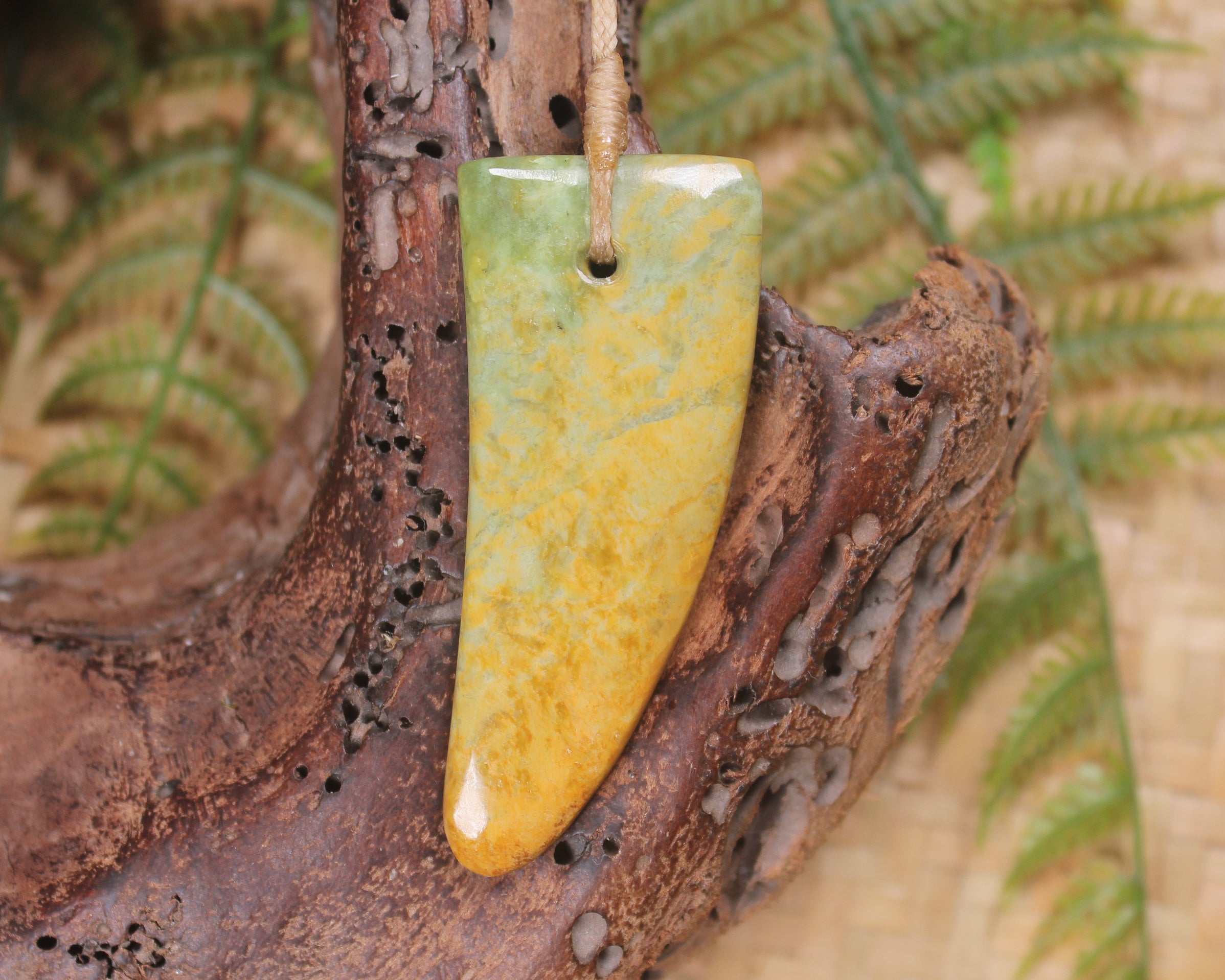 Taniwha Tooth or Niho carved from Flower Jade Pounamu - NZ Greenstone